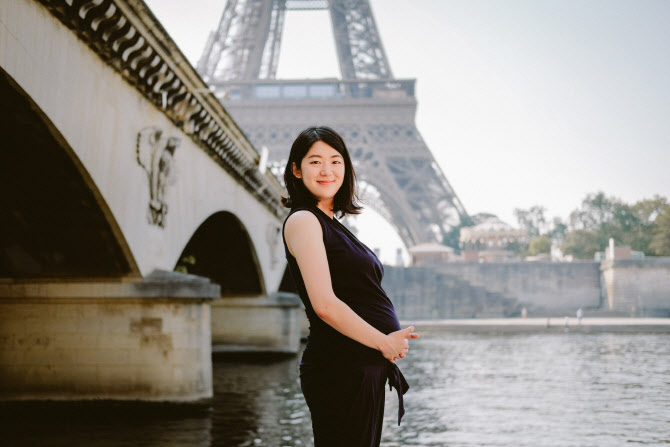한국 첫 임신 레즈비언 부부, 백인 정자 선택한 이유는