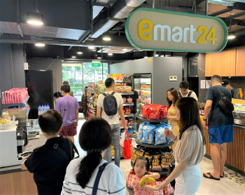 이마트24, 싱가포르 3호점 개점
