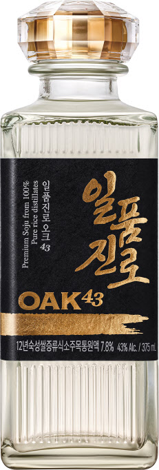 하이트진로 '일품진로 오크43' 출시…고도수 증류주 라인업 강화