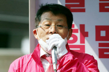 '세월호 유족, 징하게 해먹네'로 유죄받은 차명진, 항소