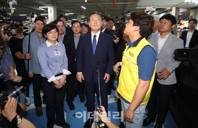 [포토]현장 둘러보는 이재명 민주당 대표