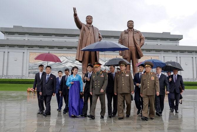“北은 중요한 파트너”…러 국방장관, 대표단 이끌고 방북