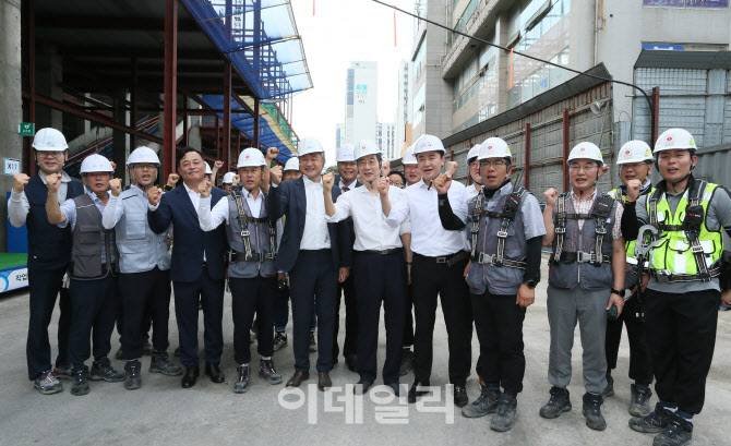 [포토]창동역 공사현장 찾은 한덕수 총리