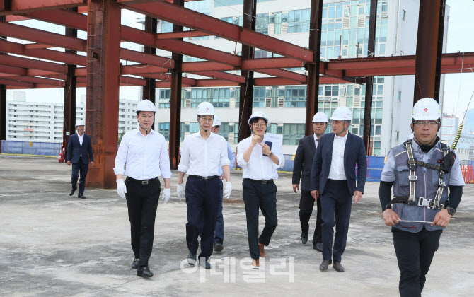 [포토]창동역 공사현장 찾은 한덕수 총리