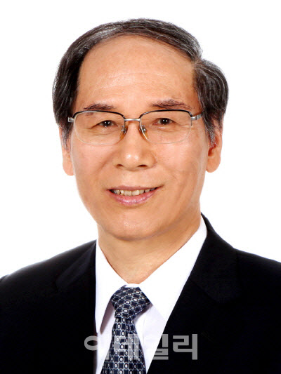 학교법인 성신학원, 김향기 이사장 선임