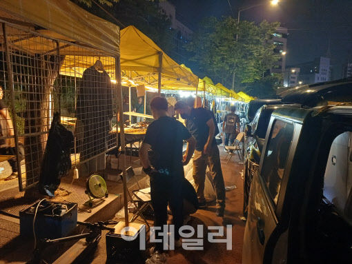 노란천막서 기업형 위조상품 판매업자들 무더기 검거