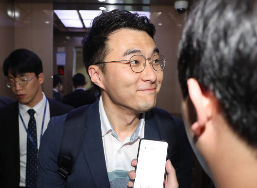 결론 미룬 국회 윤리특위, 김남국 의원 해명 듣는다