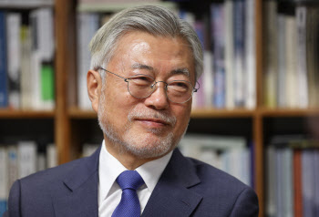 문재인 "잼버리 대회 유치 당시 대통령으로서 사과·위로의 마음"