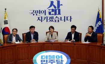 민주당 "이동관, 인사청문 아닌 수사 대상…법적 조치할 것"