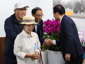 인권단체들, 정부에 '국군포로 진상조사위 설치' 요구