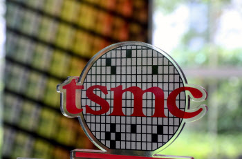 심각한 수요 둔화?…TSMC, 거래처에 장비 납품 연기 요청(영상)