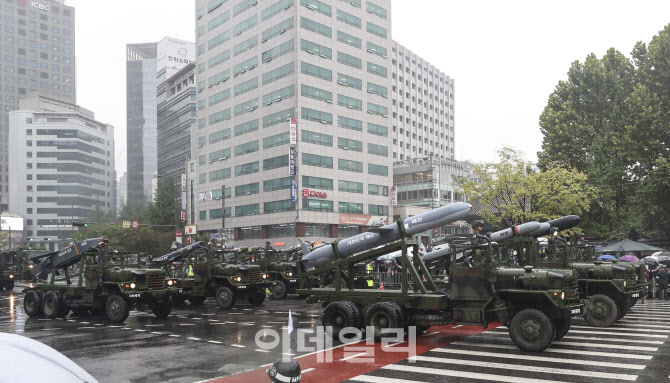 [포토]한자리에 모인 국군 3축쳬계 장비들