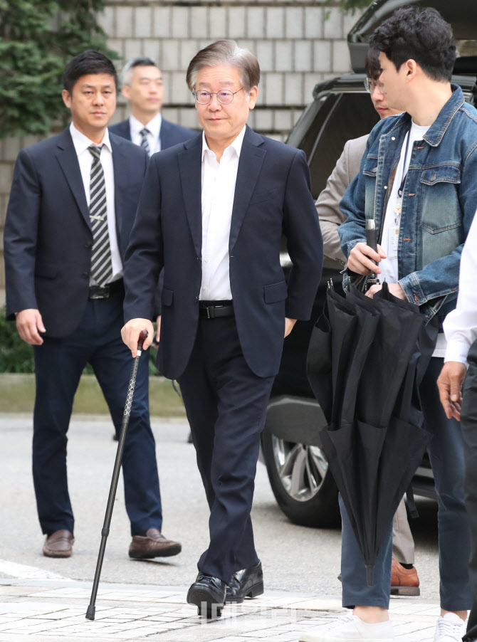 [포토]이재명 대표, '대장동 사건' 재판 출석