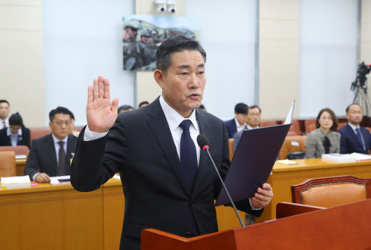 尹대통령, 오늘 신원식 국방장관 임명할 듯