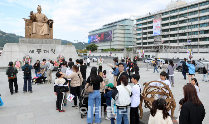 [포토]인기 폭발한 세종대왕님