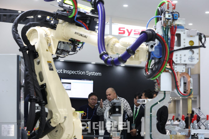 [포토]해외에서도 주목하는 로봇산업