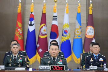 합참의장 "9.19 군사합의 의문…軍은 인내심 발휘하며 北 도발 주시만"