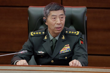 리상푸 中국방부장 해임…미·중 군사대화 재개 기대 커져