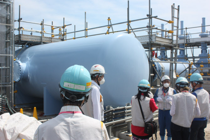 후쿠시마 원전서 오염수 분출 사고...작업자 피폭 가능성