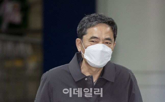 [속보]검찰 '50억 클럽' 곽상도 부자 불구속 기소