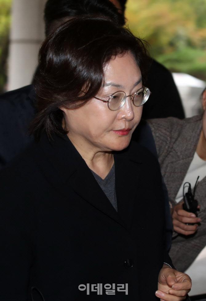 [포토] 서부지법 출석하는 박희영 구청장