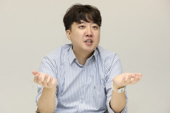 이준석 “영남 출마 고려한다…'보수 신당'으로 광주까지 돌파”