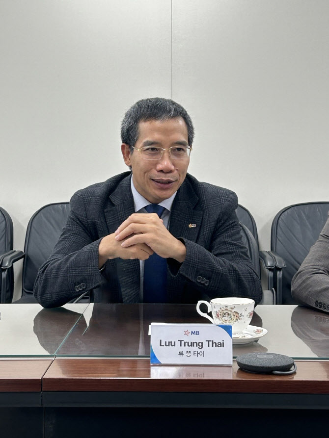 류쯩타이 베트남 국방은행 회장 “韓과 투자 접점 넓히겠다”