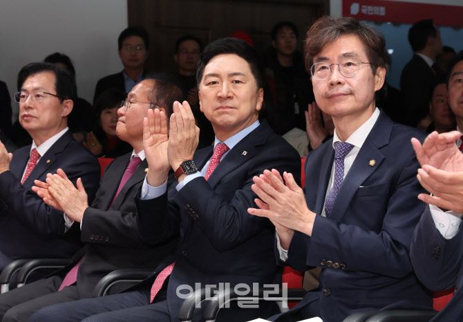 [포토]뉴시티 프로젝트 특위, '박수치는 김기현-조경태'