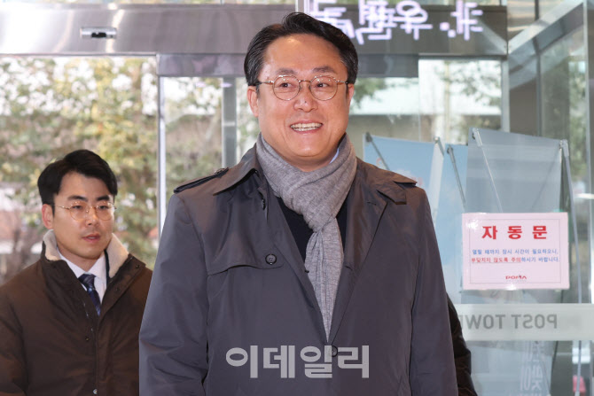 [포토]미소 짓는 강도형 장관 후보자