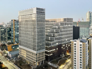 서울 최대 규모 지식산업센터 ‘퍼블릭가산’ 준공