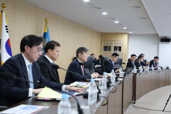 한미·한일 안보실장 통화…"北 도발에 한미일 공조 적극 추진"