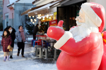 사람 몰리는 성탄절…경찰, 인파관리에 1500명 투입