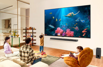 LG전자, AI 성능 강화한 QNED TV 신제품 출시