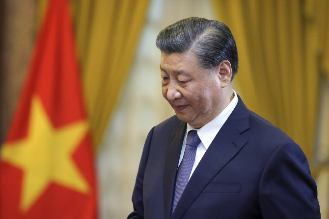“반부패 압도적 승리” 선언한 시진핑, 부패 척결 강화 의지