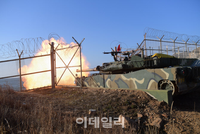 "더이상 완충구역 없다"…軍, MDL 5㎞ 이내 포사격·기동훈련 재개