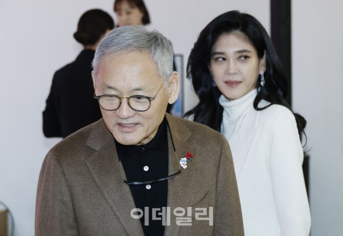 [포토]함께 참석한 유인촌 장관-이부진 위원장