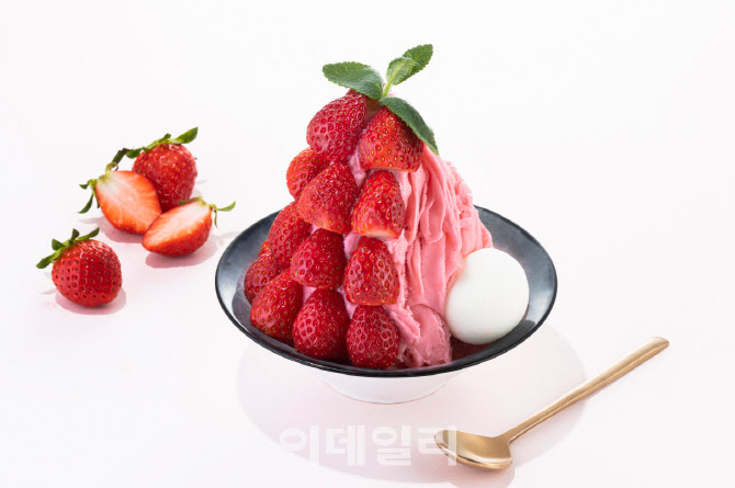 조선호텔, ‘딸기의 향연’…다채로운 딸기 프로모션