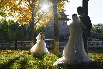 “중매 성공하면 인센티브”…결혼 독려 나선 중국 마을들
