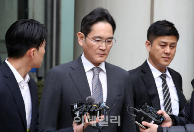 '경영권 불법 승계 의혹' 이재용 삼성 회장, 1심 무죄