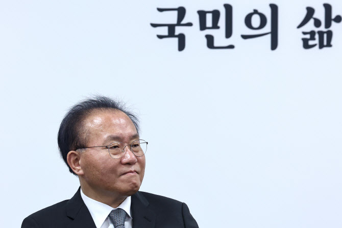 與, 의협 단체행동 예고에 직격 "국민생명 인질로 잡아"