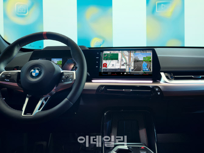 BMW, 국내 판매모델에 티맵 기반 ‘한국형 내비게이션’ 탑재한다