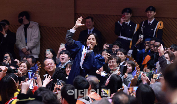 [포토]'슈퍼스타' 이효리의 축하공연