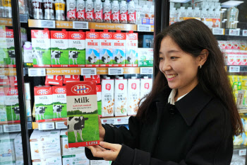 롯데마트, 해외 직소싱 멸균우유·식물성 대체유 출시