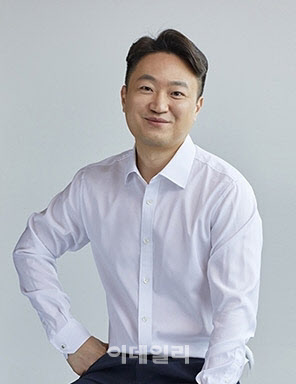 홍민택 토스뱅크 대표, 3년 임기 마치고 다음 달 사임
