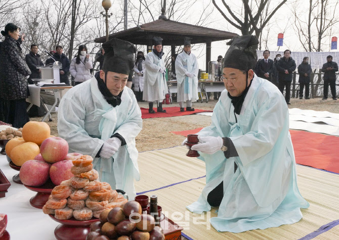 [포토] 종로구, 정월대보름 세시풍속 행사 진행