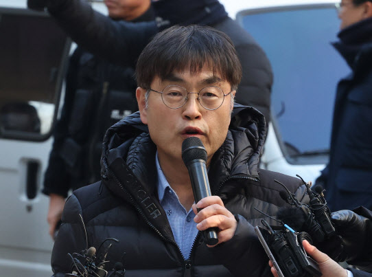 '청담동 술자리 의혹' 더탐사 측, 첼리스트 증인 신청