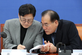 민주당, 압류 못하는 '전 국민 생계비 계좌' 총선 공약으로(종합)