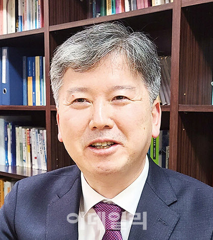 아주대 “태양광 활용, 고부가가치 화합물 제조”