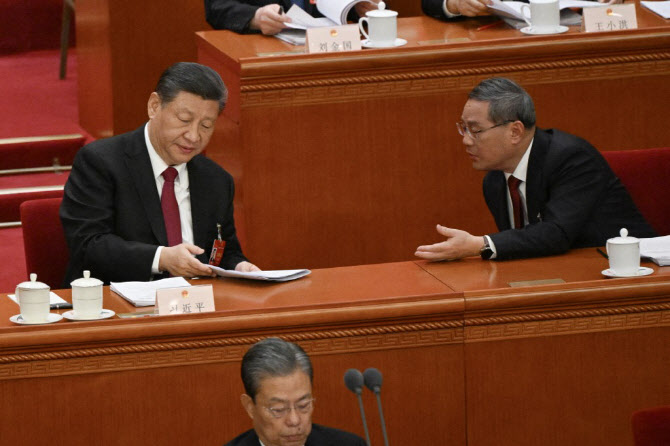 연설문에 16번 등장한 시진핑, 리창 총리는 ‘충실한 수행자’로
