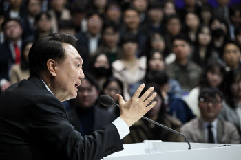 기업 출산지원금 '무제한 비과세'…연봉 5800만원도 '청년도약계좌' 가입